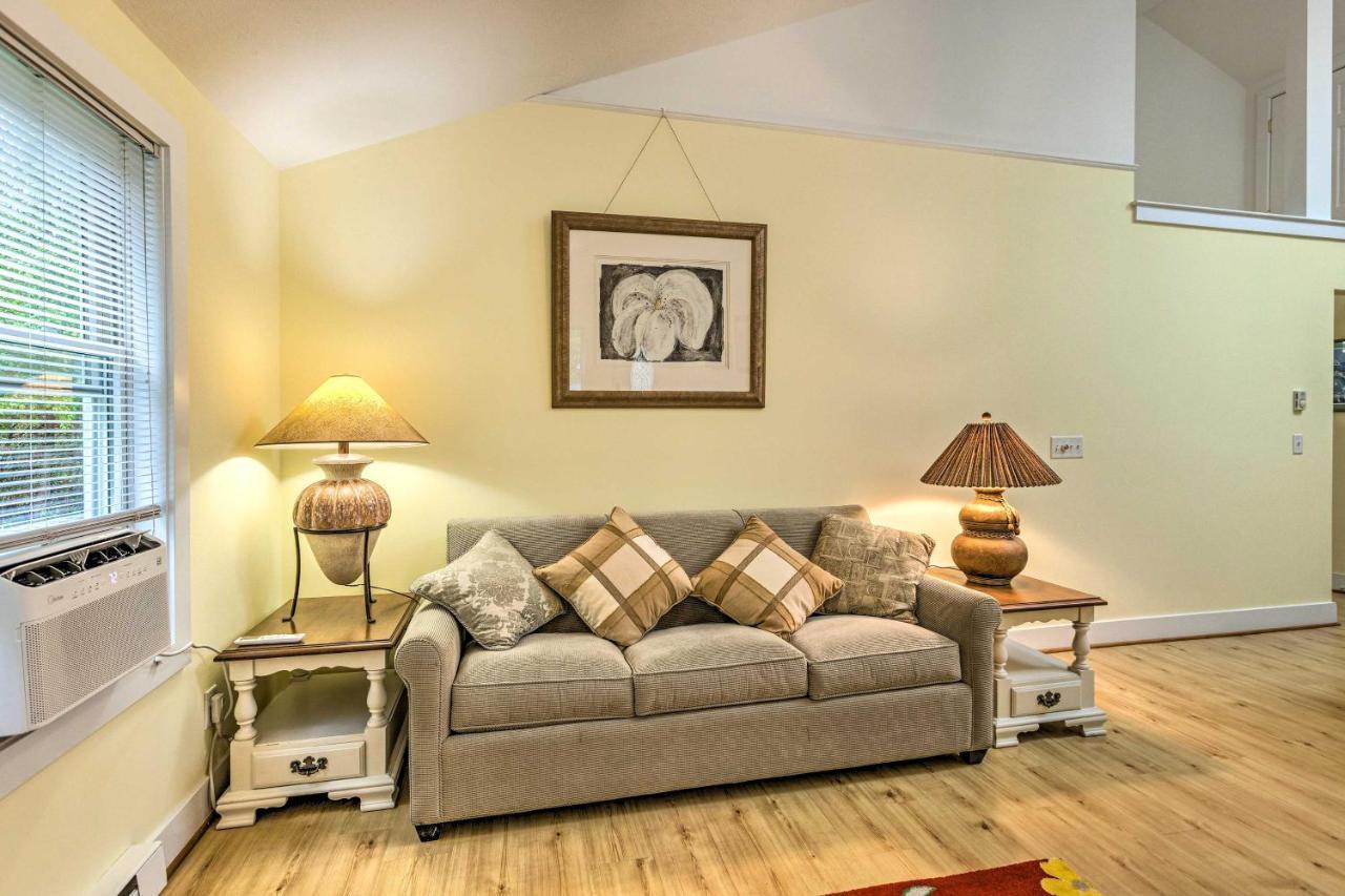 Charming Retreat Near Downtown Frankfort And Beaches Zewnętrze zdjęcie